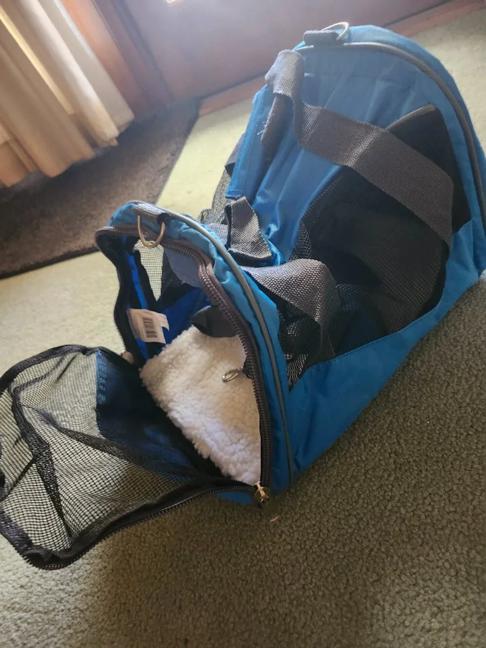 World Pet Small Pet Carrier Fits Cats and Small Breed Animals Blue 15 L X 8 H X
